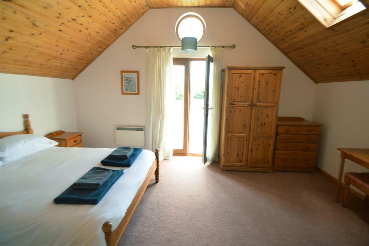 Mallard Lodge Cirencester Bagian luar foto